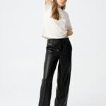 PANTALON POLIPIEL NEGRO DRIES