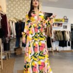 VESTIDO INVITADA TROPICAL PLISADO